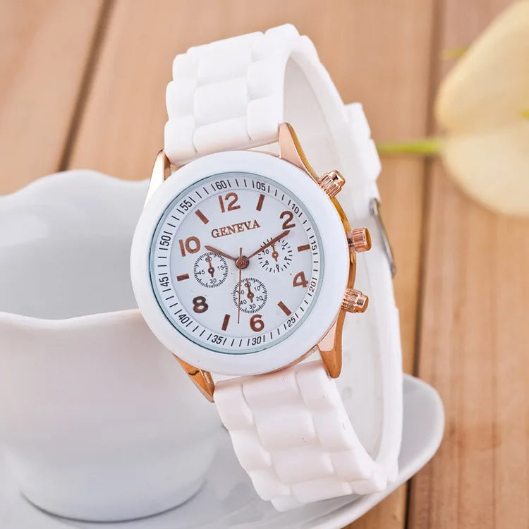 Famous Brand Geneva Ladies Fashion Watch Male and Female Student Silicone Quartz Wristwatch Clock Wholesale Relogio Feminino